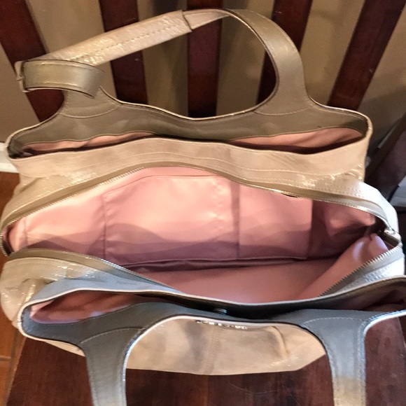 Coach purse - Picture 4 of 4